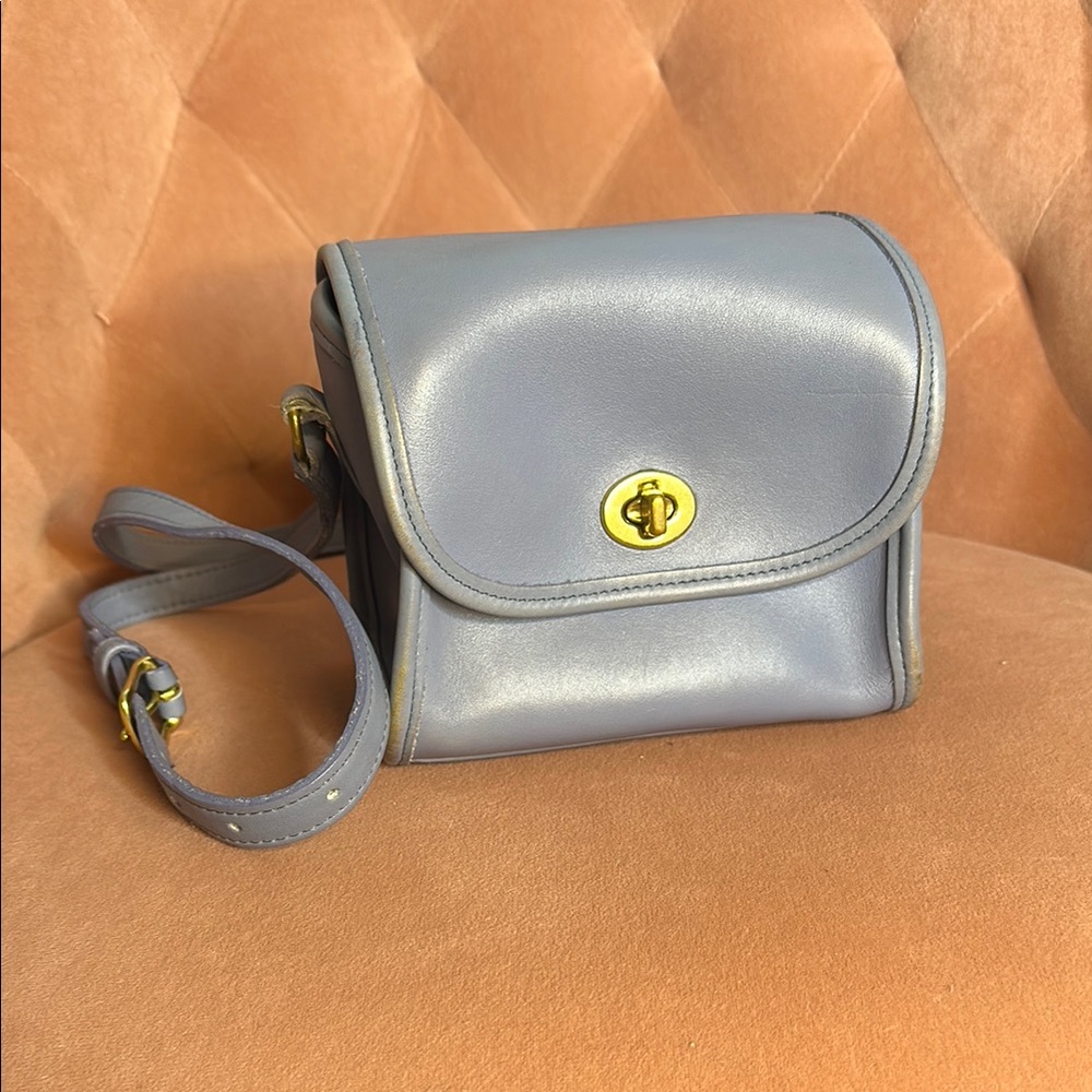 Coach Vintage Emmie 9018 Bag in Periwinkle